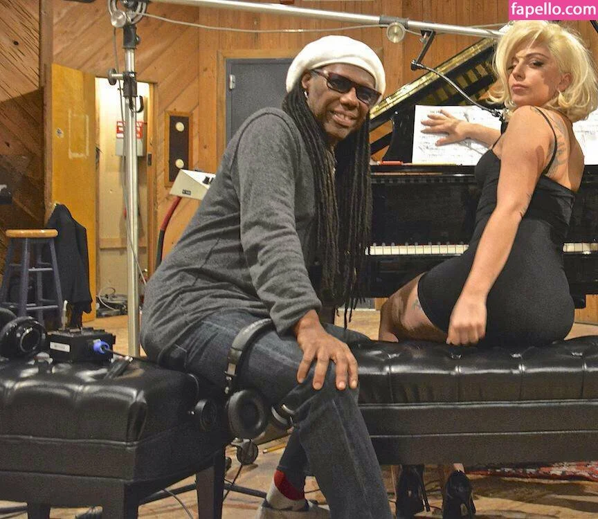 Lady Gaga Onlyfans Photo Gallery 