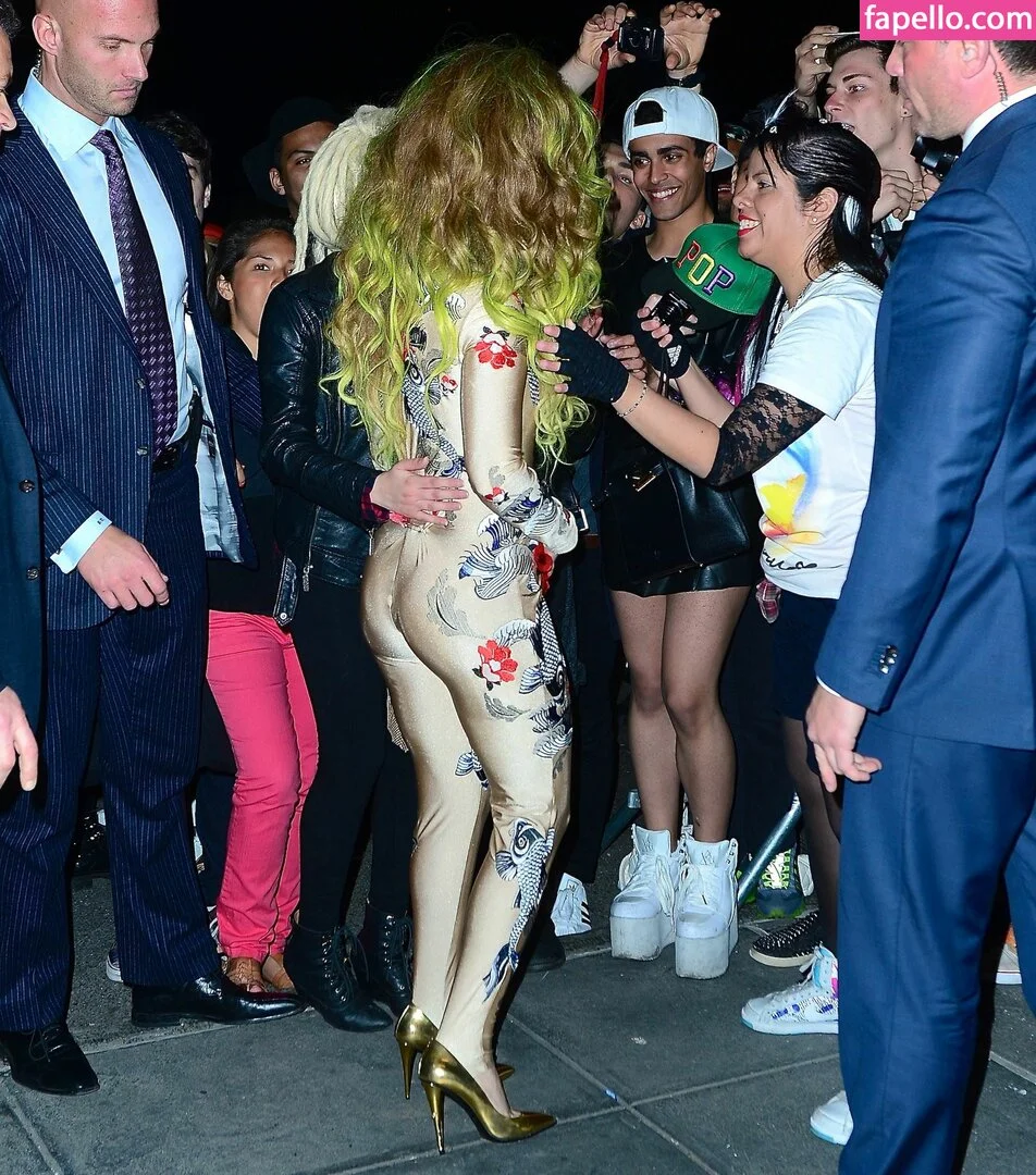 Lady Gaga Onlyfans Photo Gallery 
