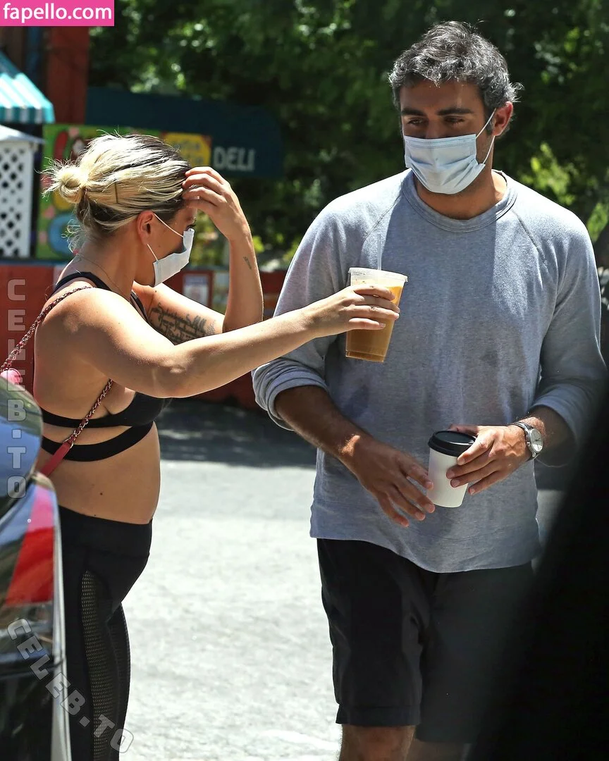 Lady Gaga Onlyfans Photo Gallery 