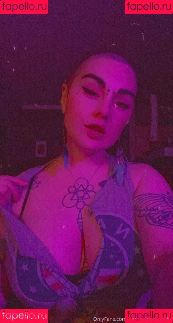 hammerheadneko Onlyfans Photo Gallery 