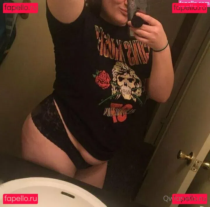 qweensensei Onlyfans Photo Gallery 