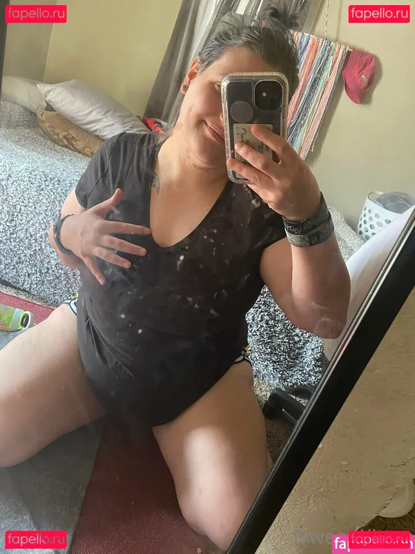 qweensensei Onlyfans Photo Gallery 