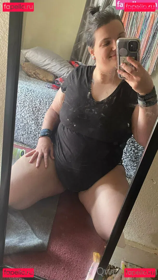 qweensensei Onlyfans Photo Gallery 