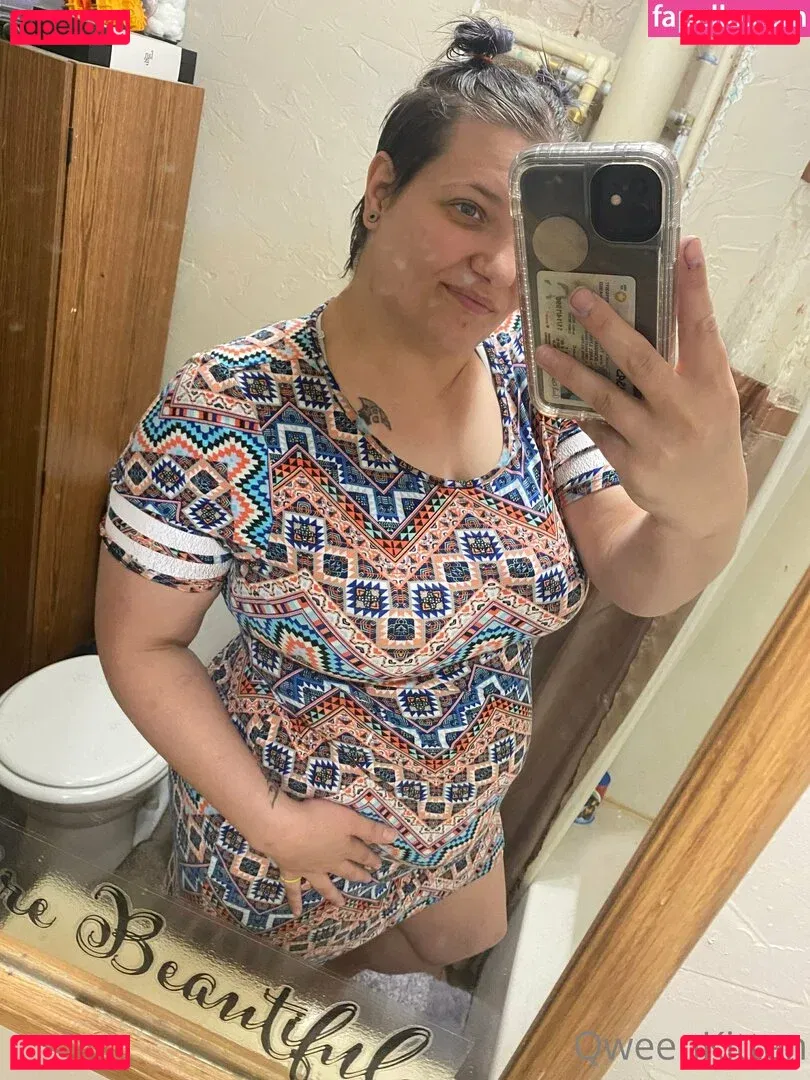 qweensensei Onlyfans Photo Gallery 