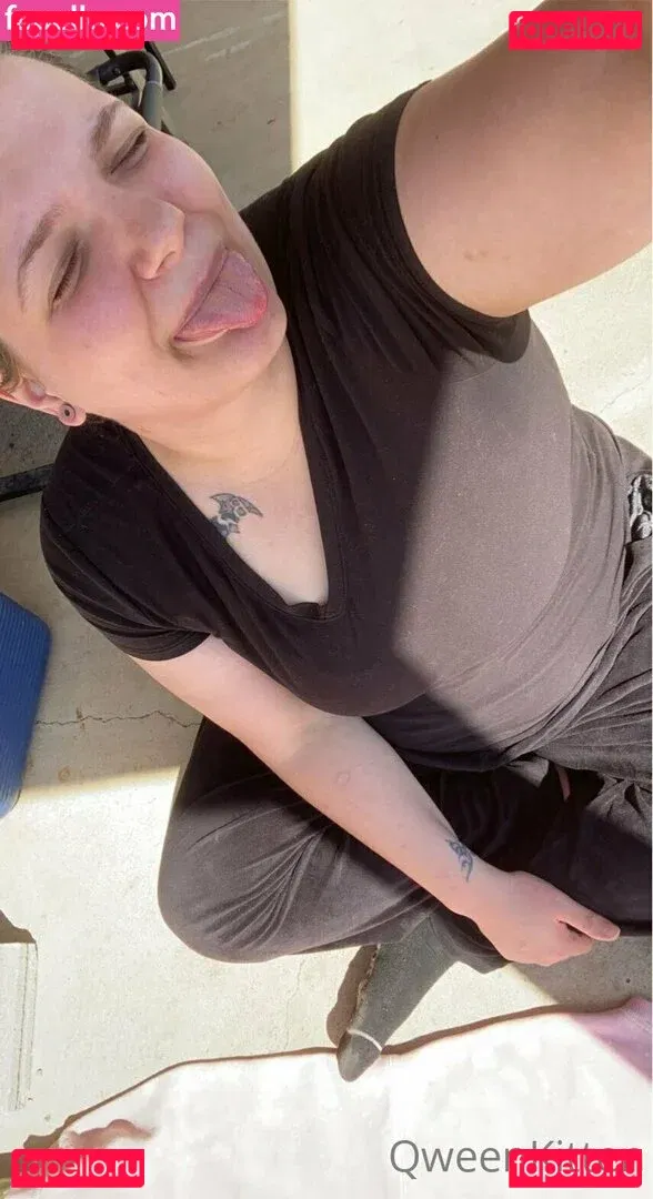 qweensensei Onlyfans Photo Gallery 