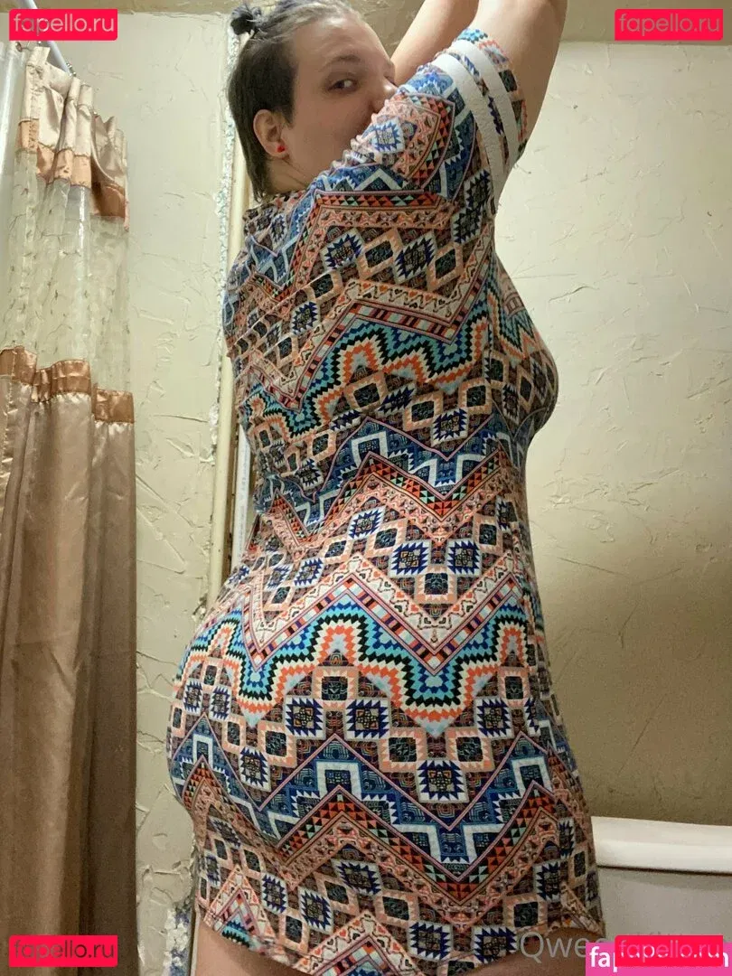 qweensensei Onlyfans Photo Gallery 