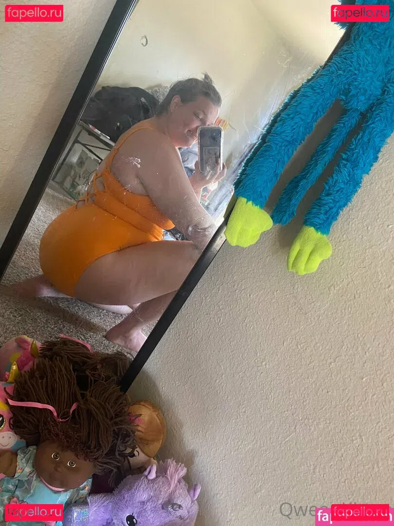 qweensensei Onlyfans Photo Gallery 