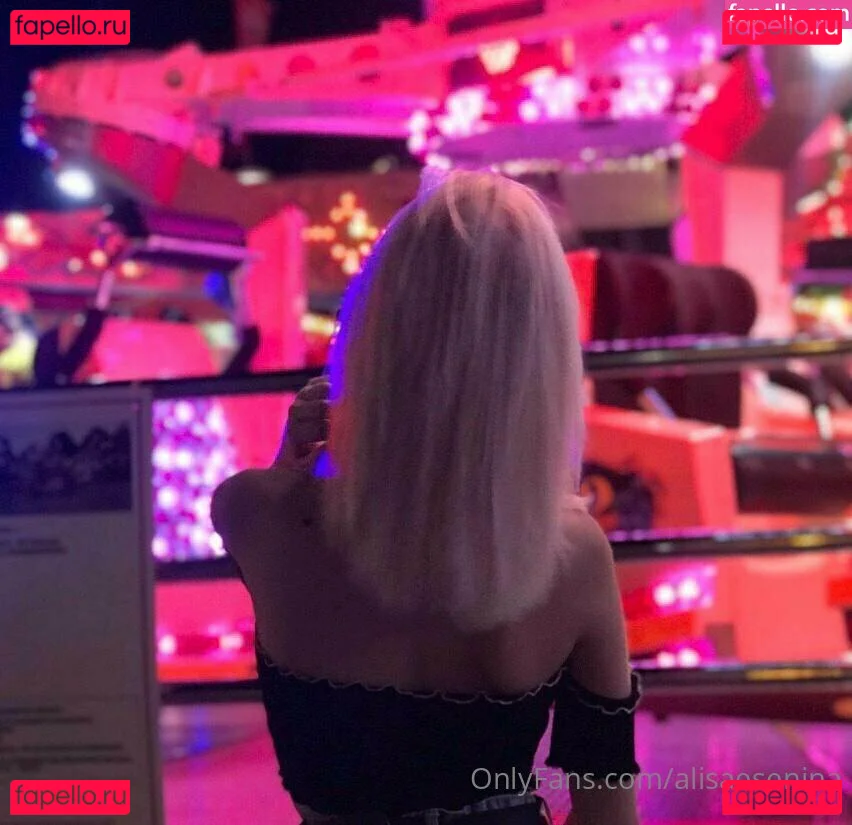 step_sisss Onlyfans Photo Gallery 