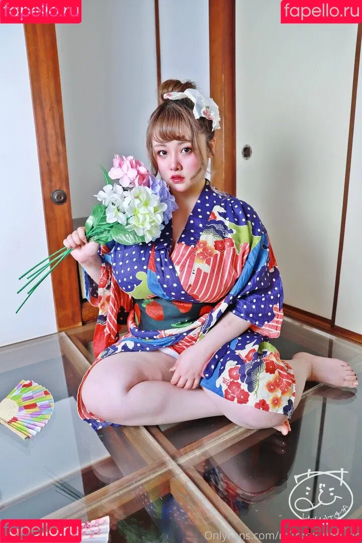 mitoma_umi_vip Onlyfans Photo Gallery 