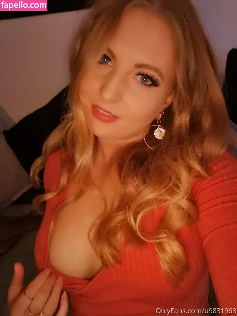 gushinggeegeefree Onlyfans Photo Gallery 