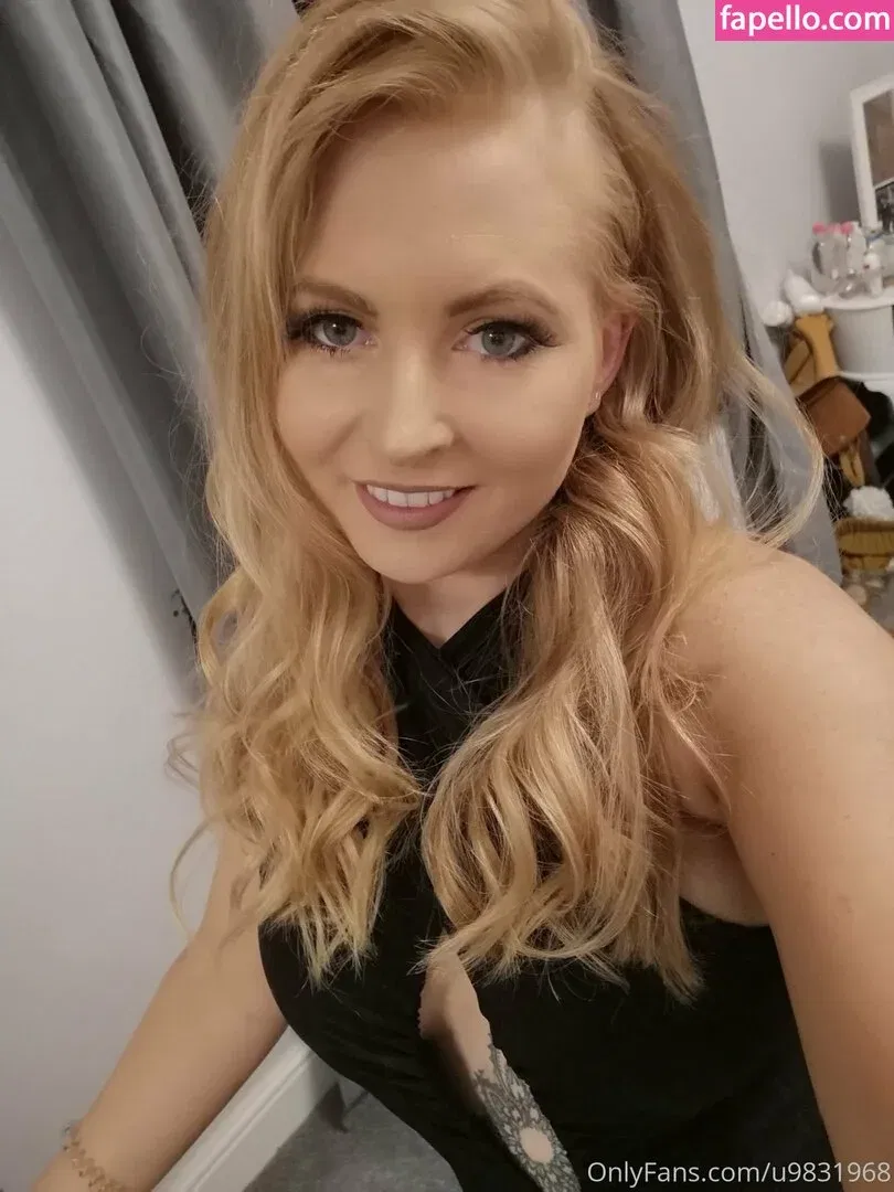 gushinggeegeefree Onlyfans Photo Gallery 