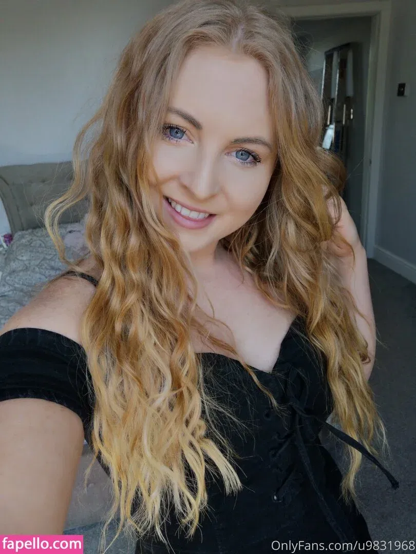 gushinggeegeefree Onlyfans Photo Gallery 