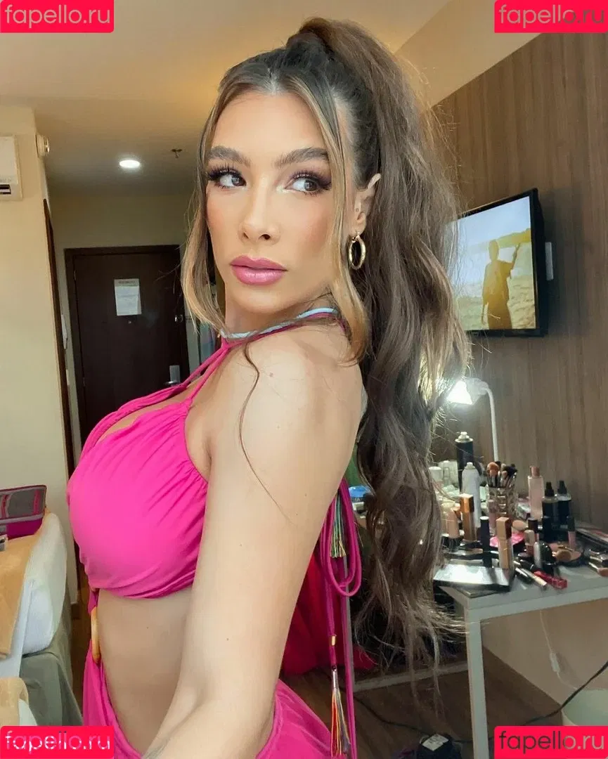 Wendy Tavares Onlyfans Photo Gallery 