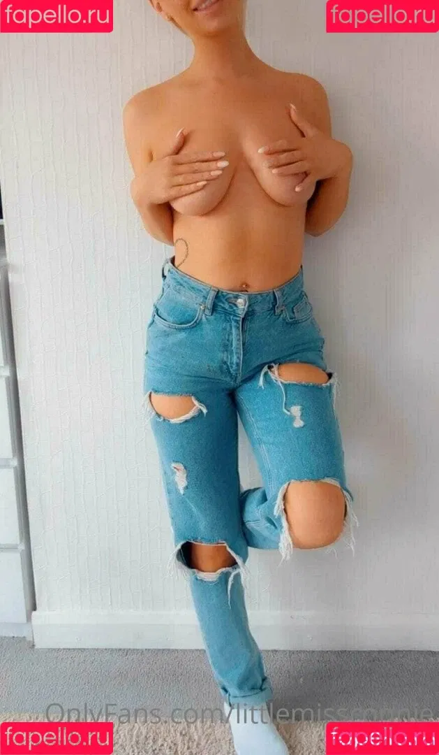 littlemissconnie Onlyfans Photo Gallery 