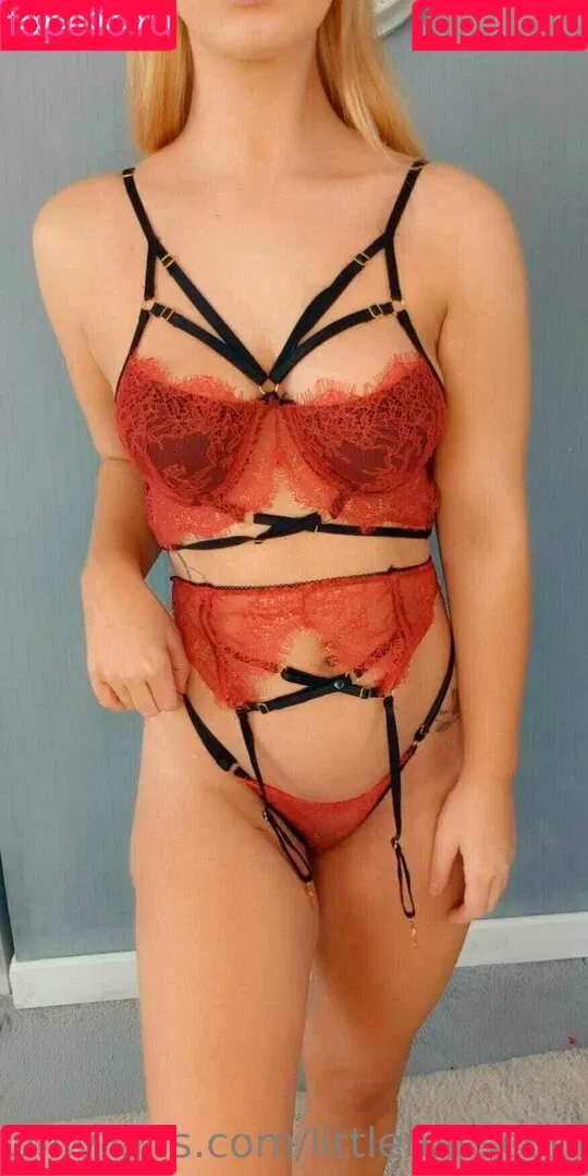 littlemissconnie Onlyfans Photo Gallery 
