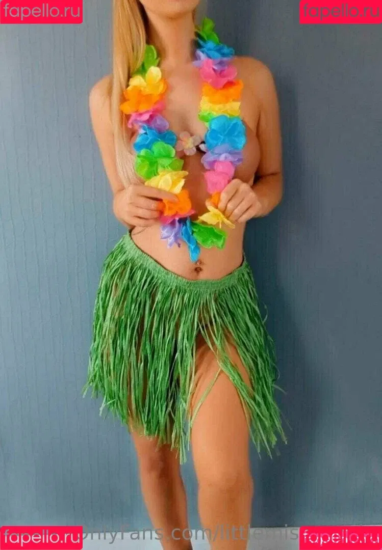 littlemissconnie Onlyfans Photo Gallery 