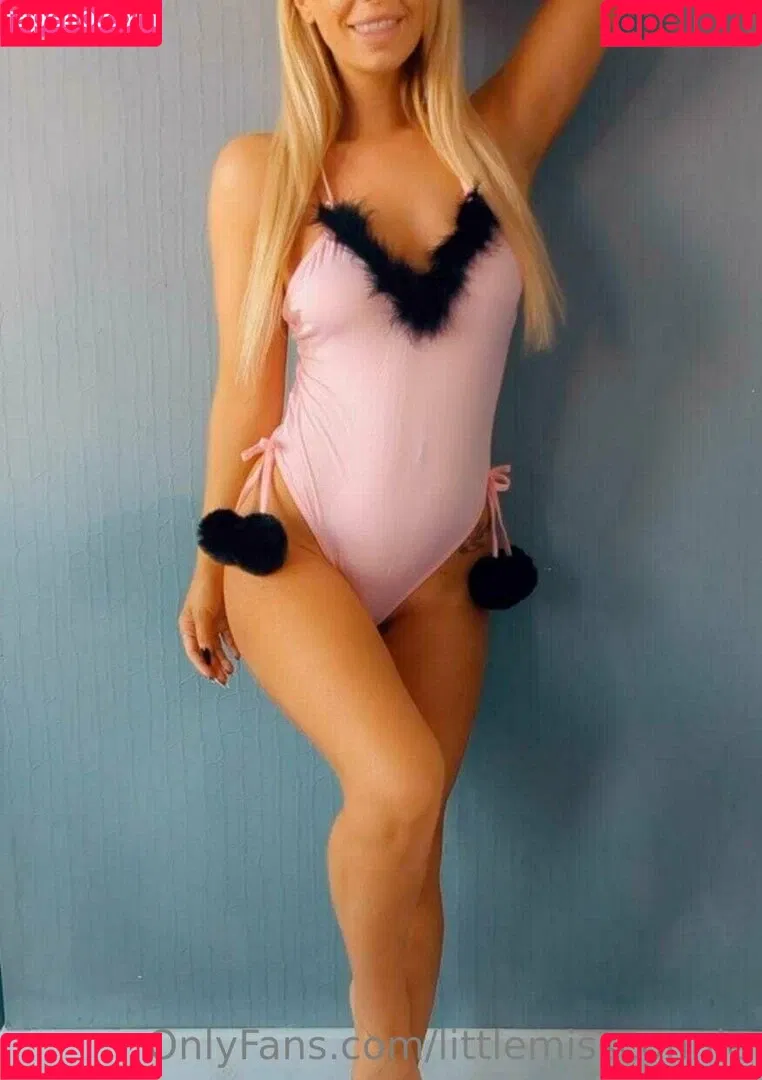 littlemissconnie Onlyfans Photo Gallery 