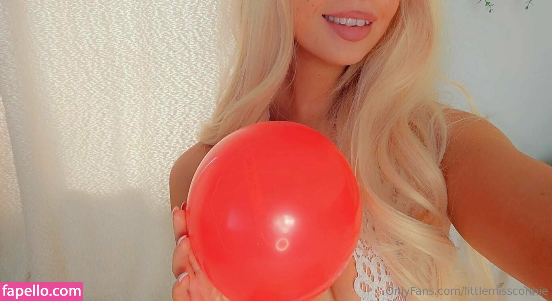 littlemissconnie Onlyfans Photo Gallery 