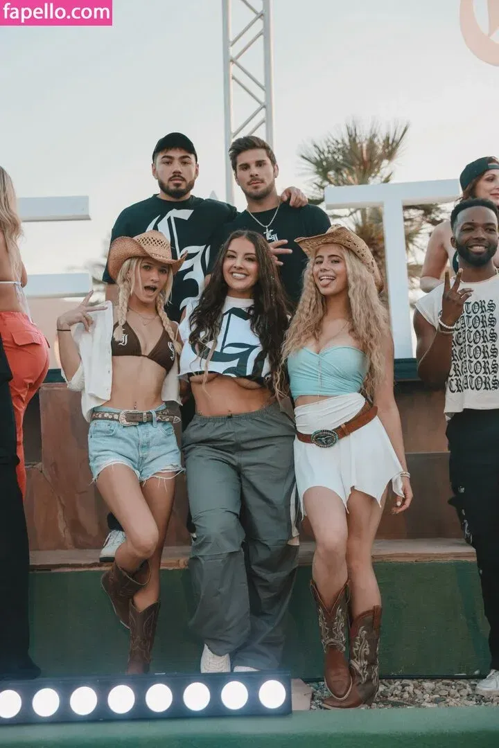 Brianna Dale Onlyfans Photo Gallery 