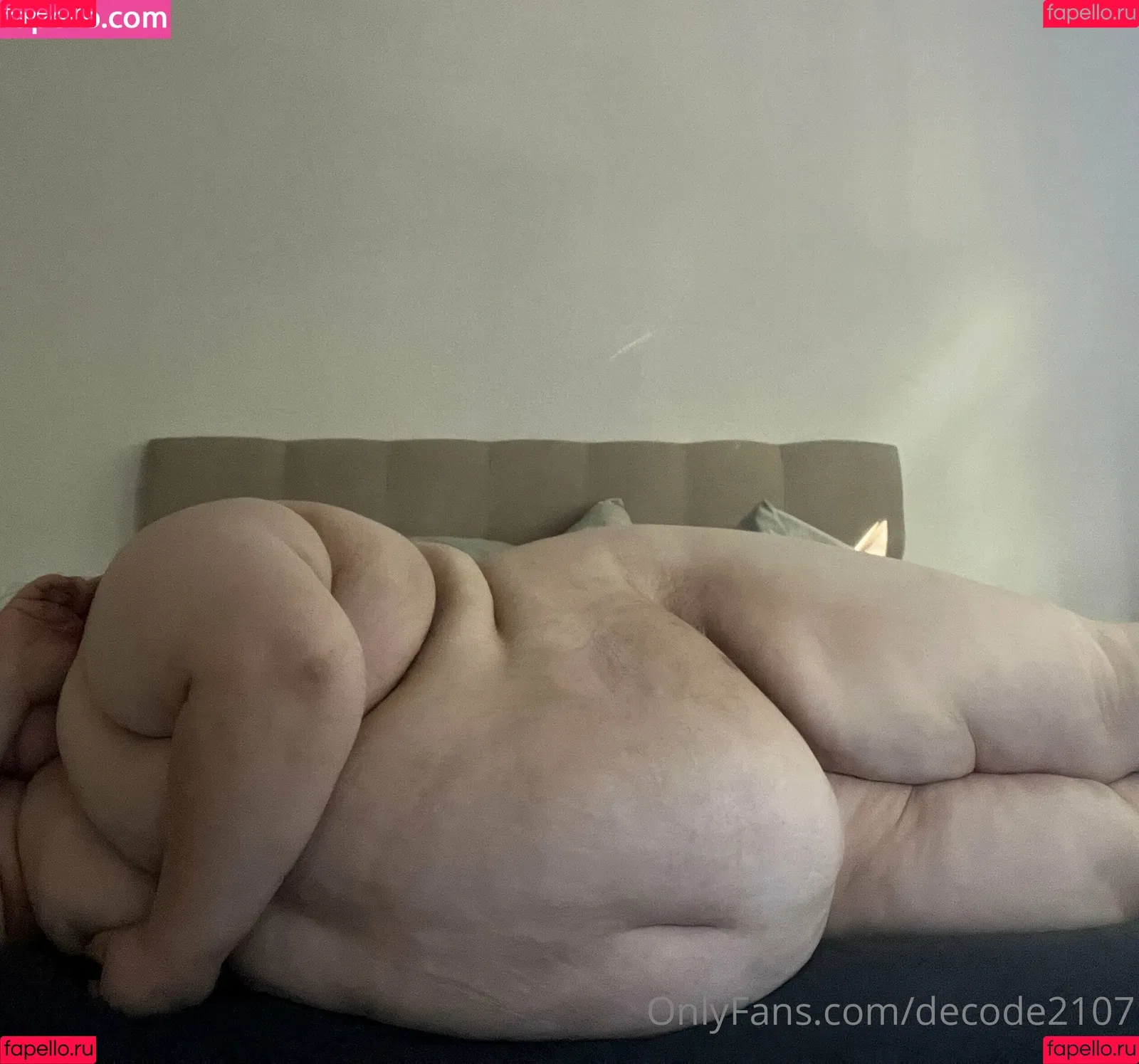 feedeedecode Onlyfans Photo Gallery 