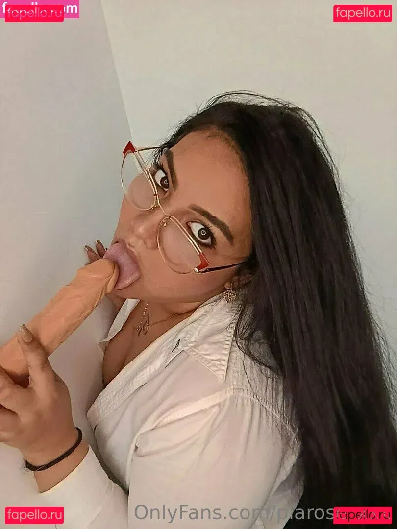 piarose_xxx Onlyfans Photo Gallery 