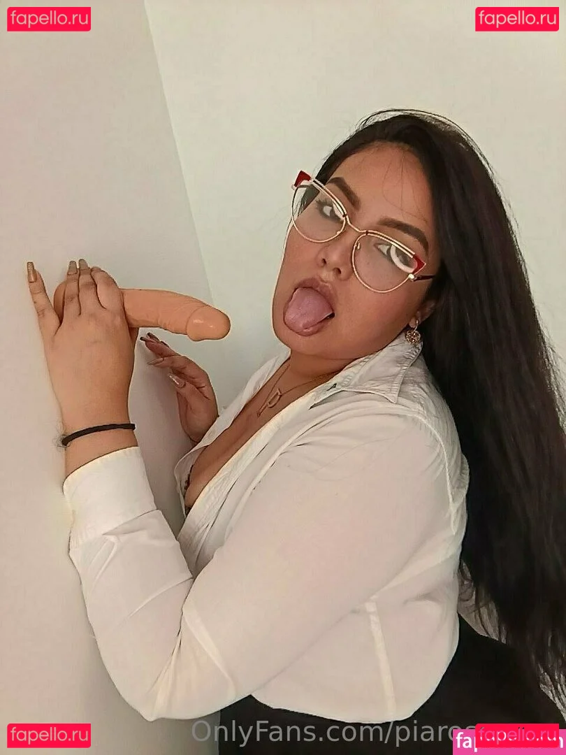piarose_xxx Onlyfans Photo Gallery 