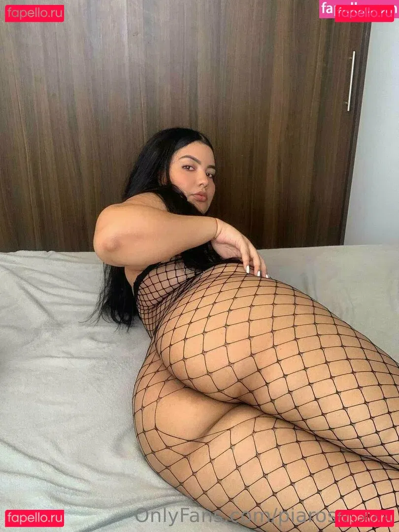 piarose_xxx Onlyfans Photo Gallery 
