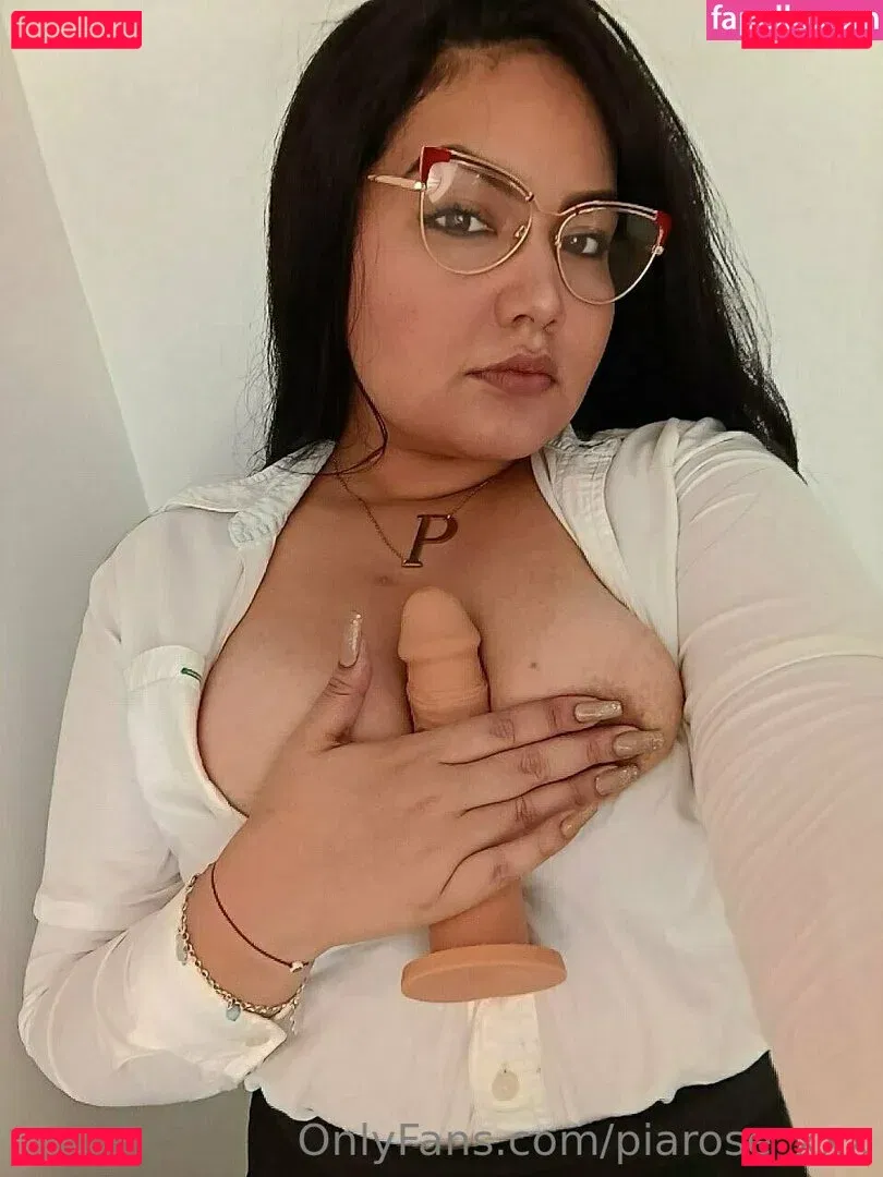 piarose_xxx Onlyfans Photo Gallery 