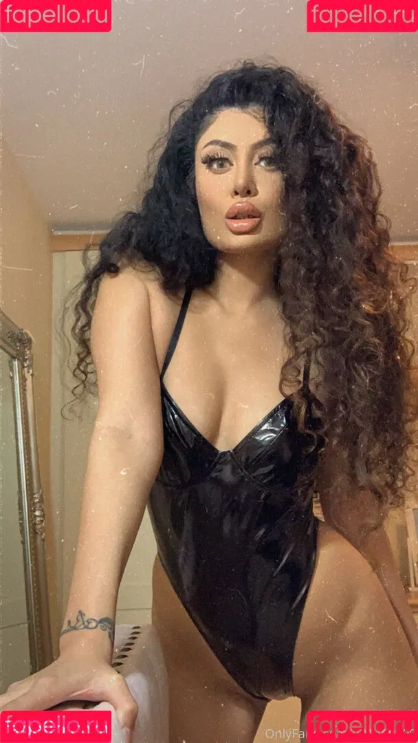 marinaxmaya Onlyfans Photo Gallery 