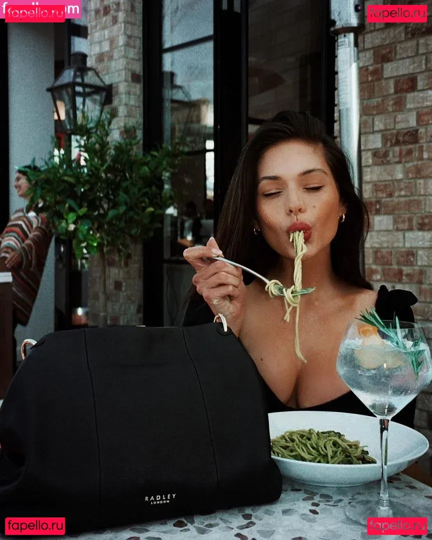 Alyssa Lynch Onlyfans Photo Gallery 