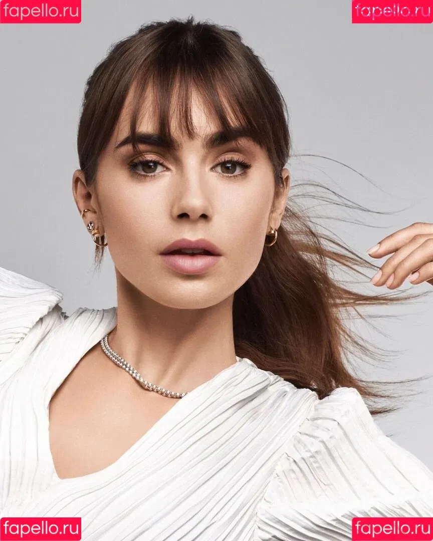 Lily Collins Onlyfans Photo Gallery 