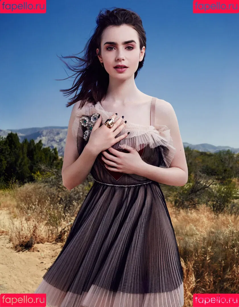 Lily Collins Onlyfans Photo Gallery 