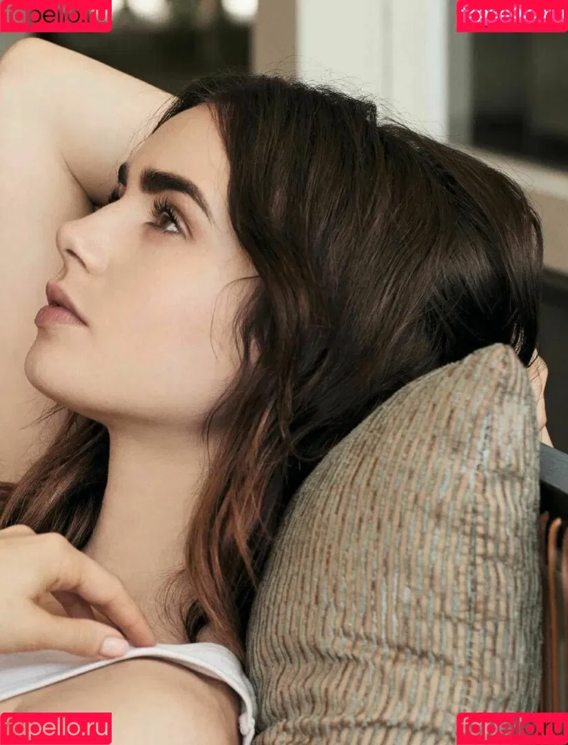 Lily Collins Onlyfans Photo Gallery 