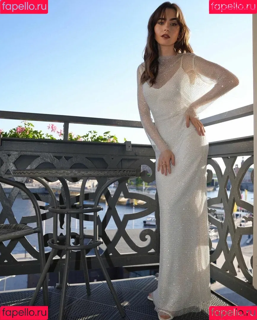 Lily Collins Onlyfans Photo Gallery 