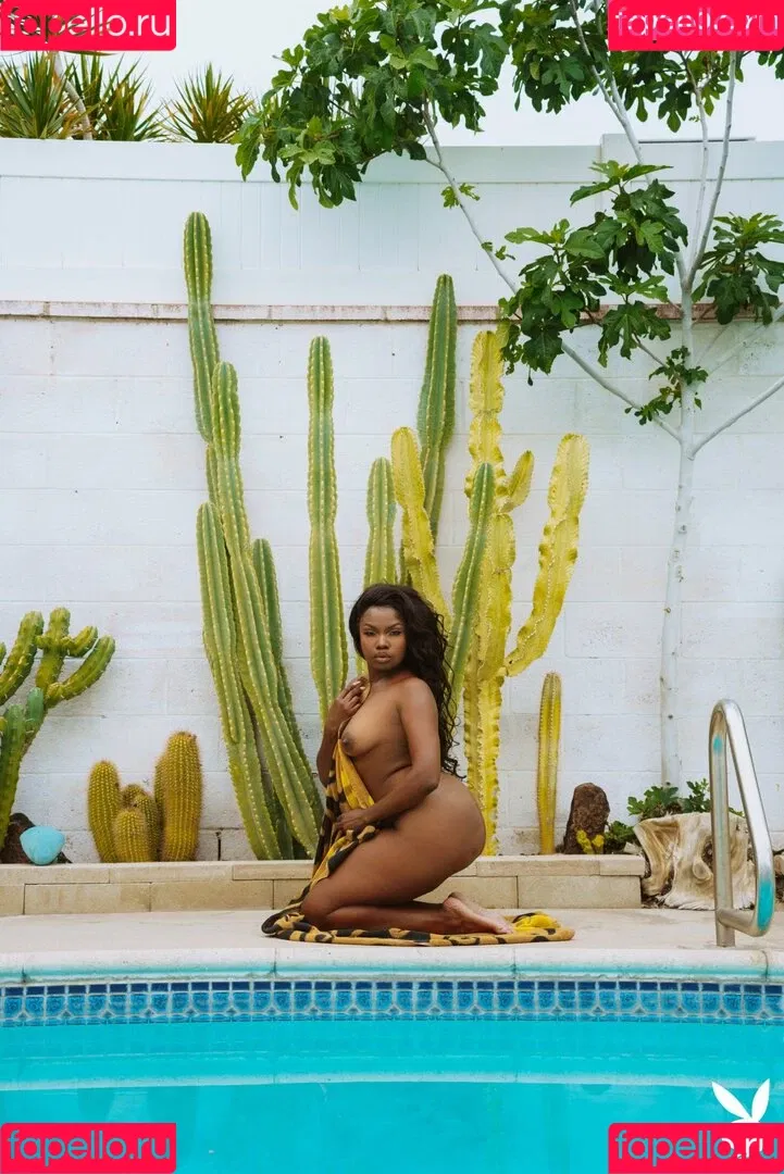 Aziza Onlyfans Photo Gallery 