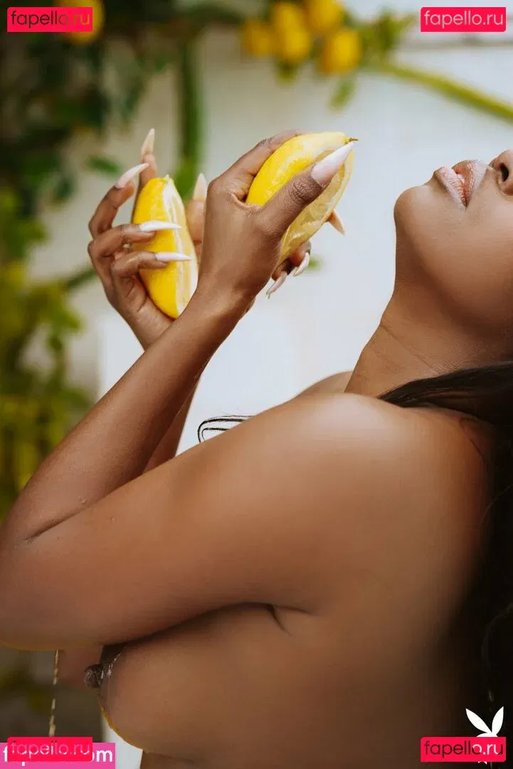 Aziza Onlyfans Photo Gallery 