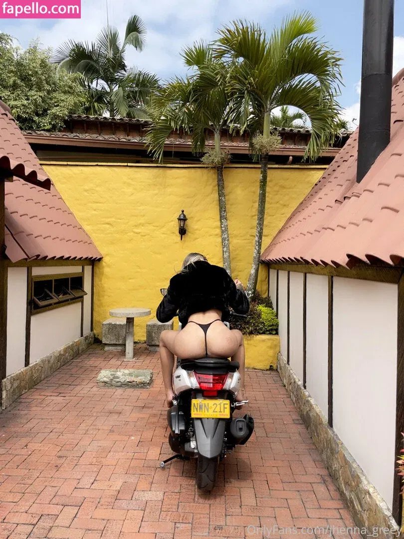 jhennagreey_ Onlyfans Photo Gallery 