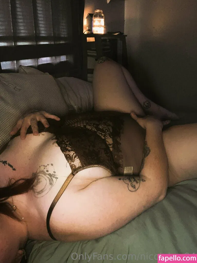 nicolelow94 Onlyfans Photo Gallery 