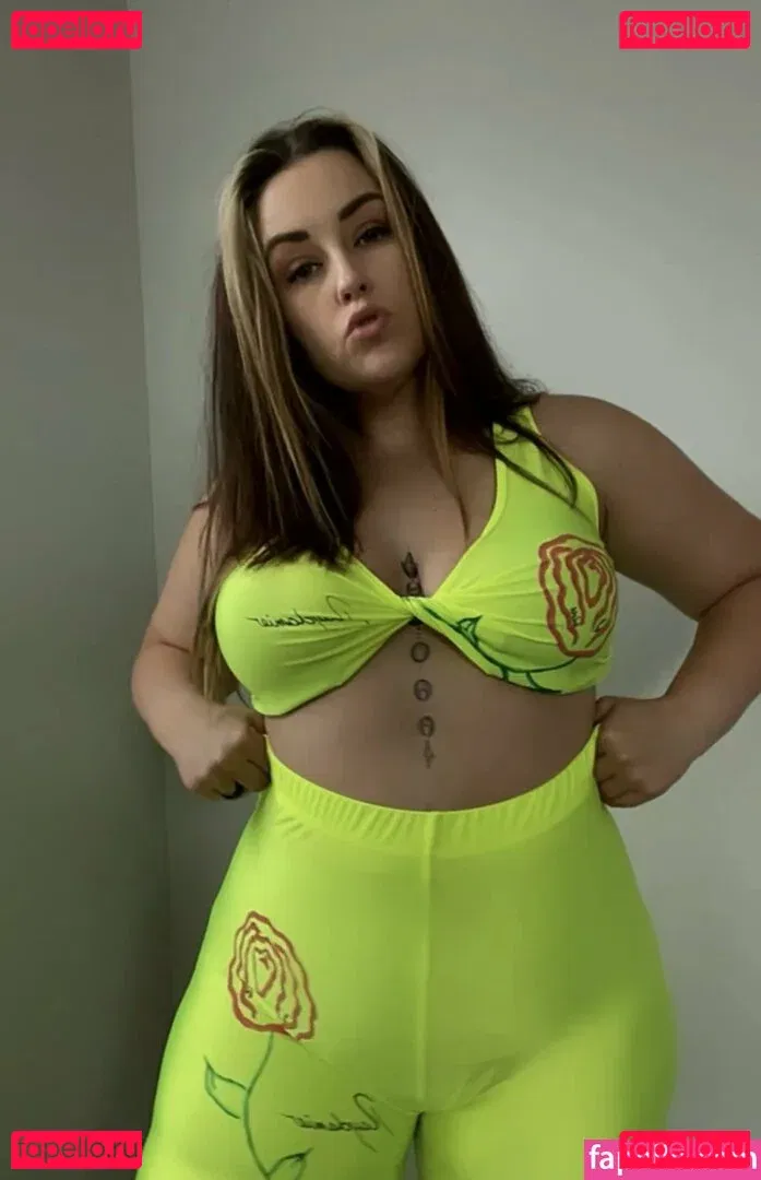 wutabootyfulashh Onlyfans Photo Gallery 