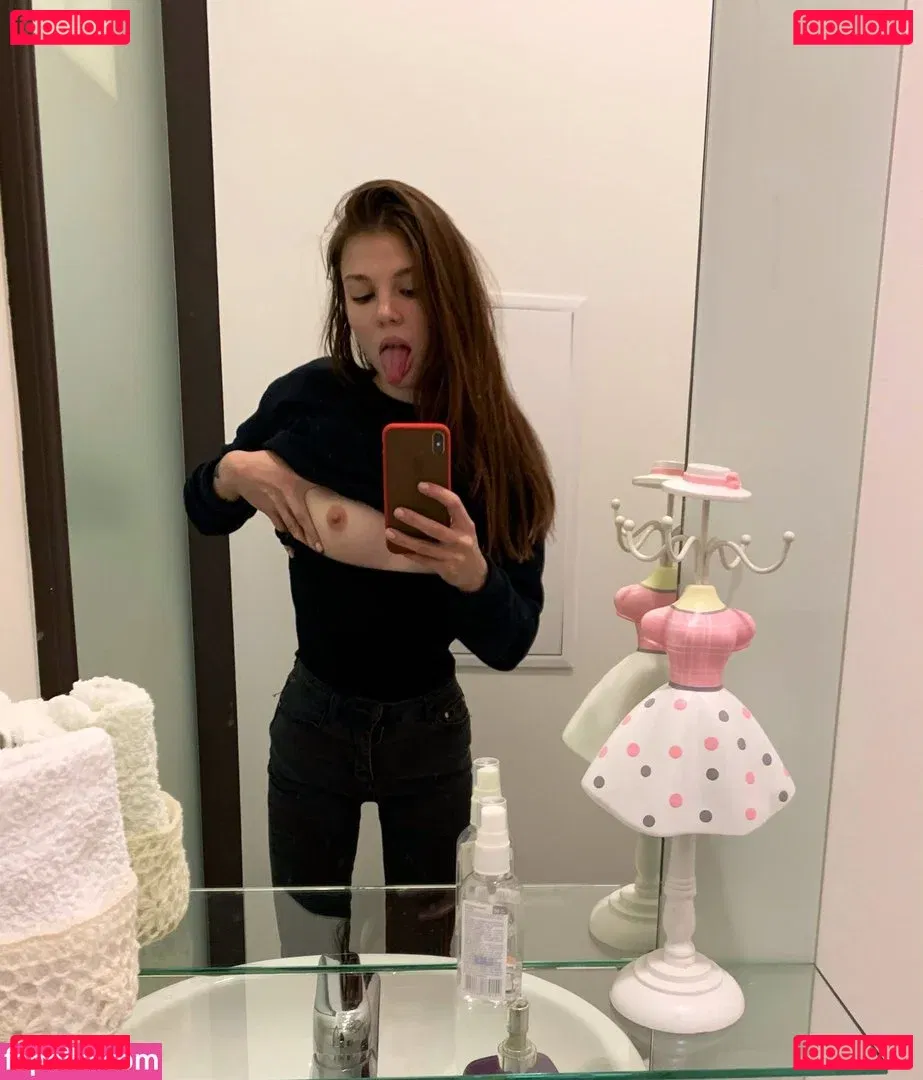 Ani Butler Onlyfans Photo Gallery 