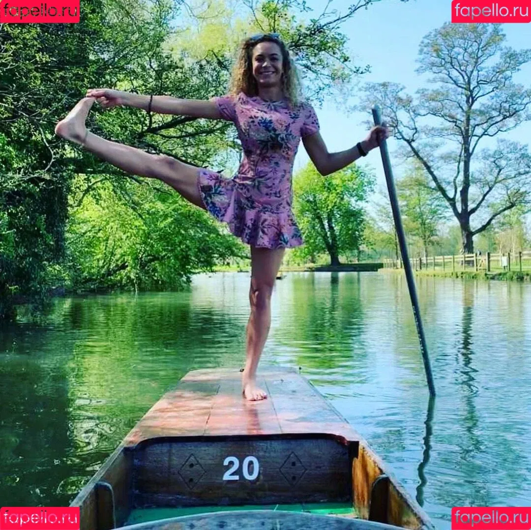 Echolikesyoga Onlyfans Photo Gallery 