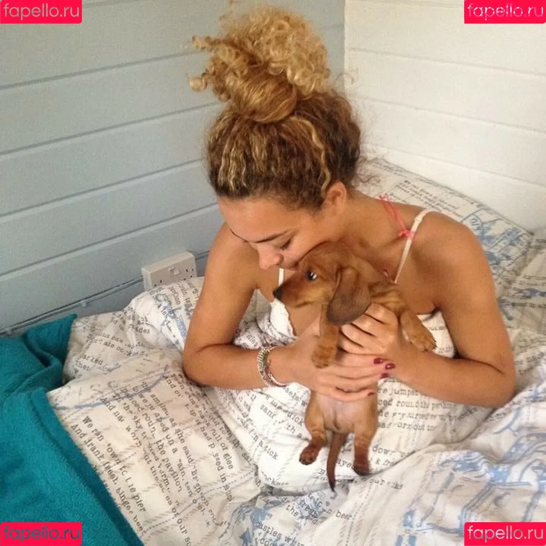 Echolikesyoga Onlyfans Photo Gallery 