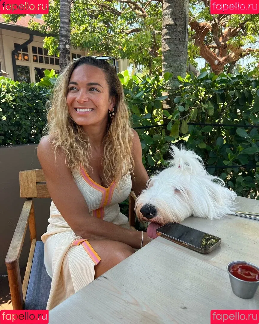 Echolikesyoga Onlyfans Photo Gallery 
