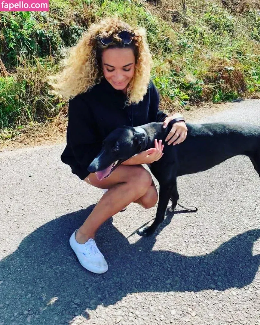 Echolikesyoga Onlyfans Photo Gallery 