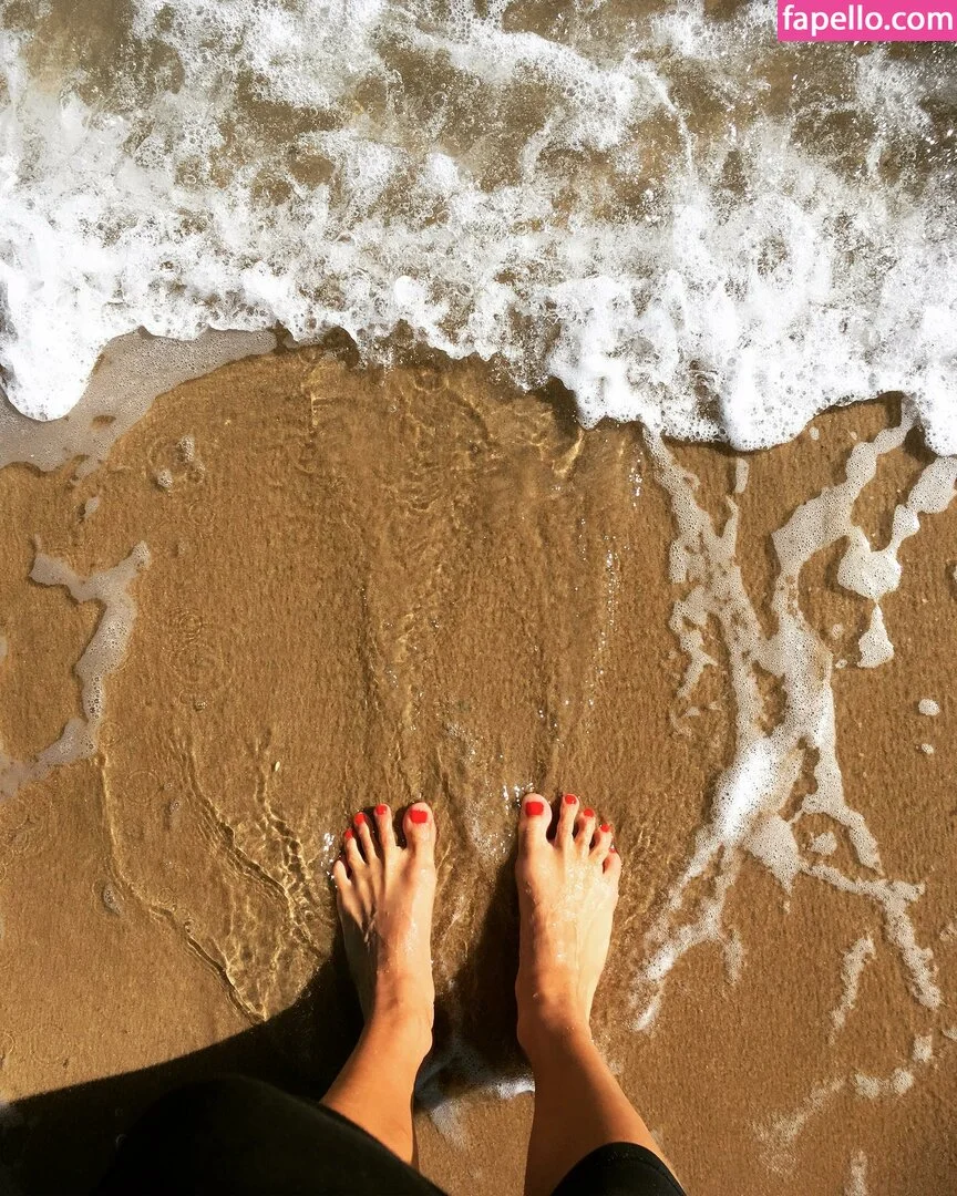 Echolikesyoga Onlyfans Photo Gallery 