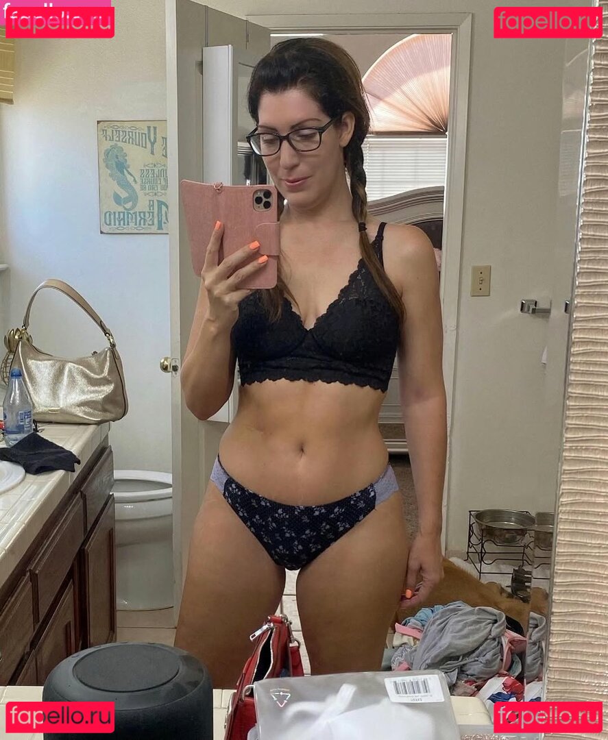 belles_back Nude Onlyfans Photo 33