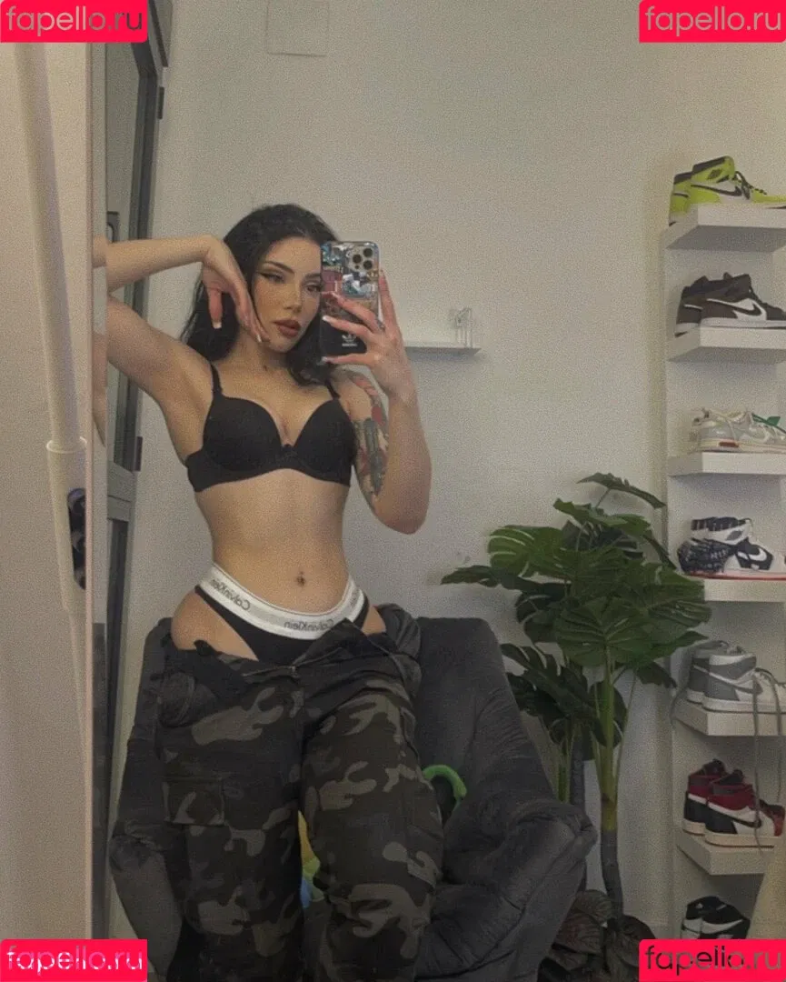 Berribuni Onlyfans Photo Gallery 