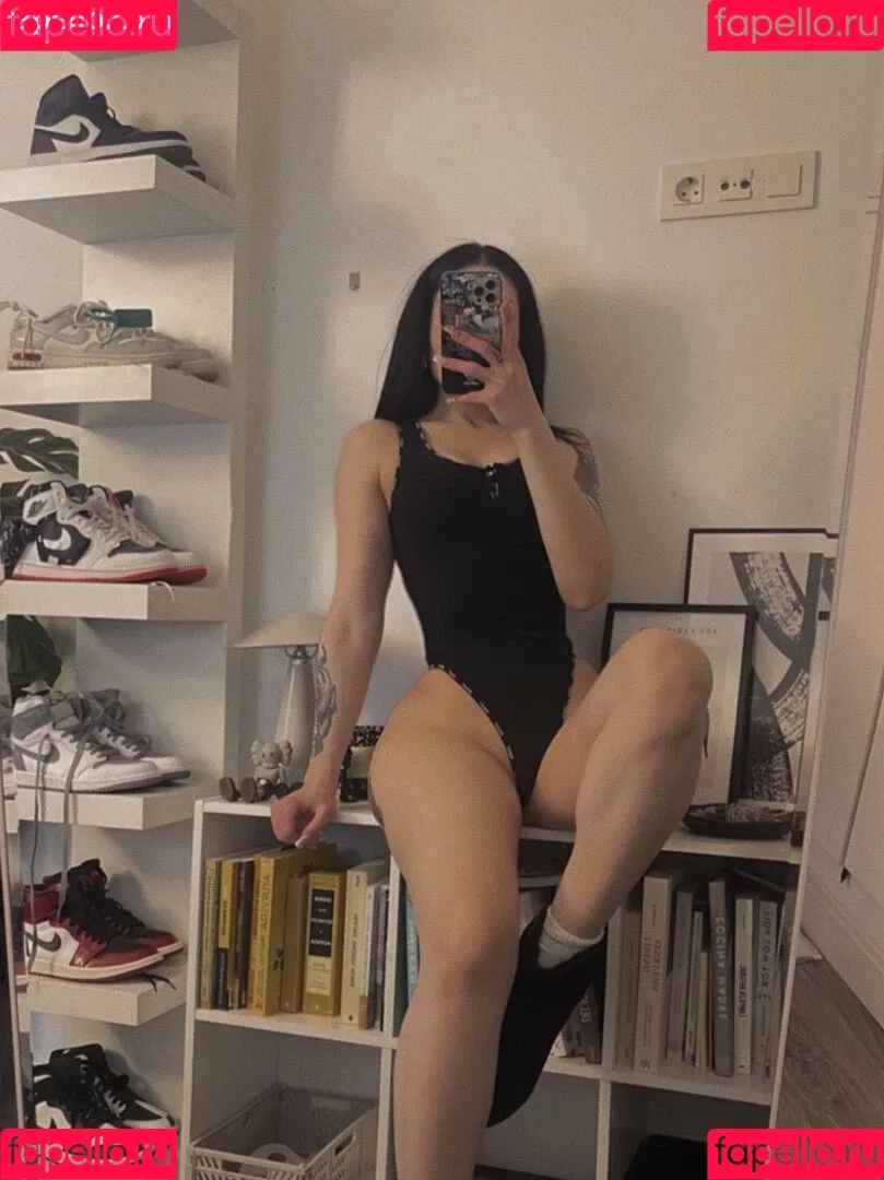 Berribuni Onlyfans Photo Gallery 
