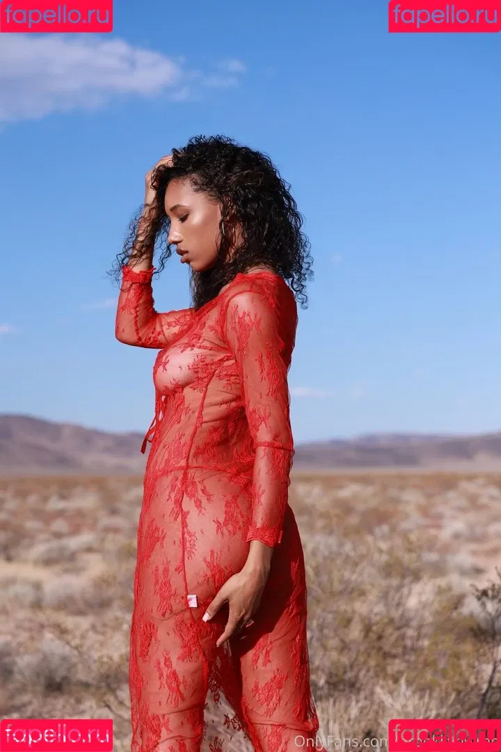 Brookliyn Wren Onlyfans Photo Gallery 