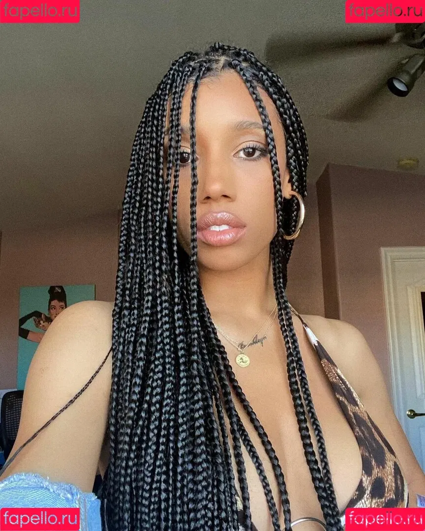 Brookliyn Wren Onlyfans Photo Gallery 